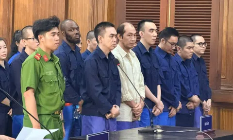 Xét xử các bị cáo trong đường dây rửa tiền cực lớn xuyên quốc gia