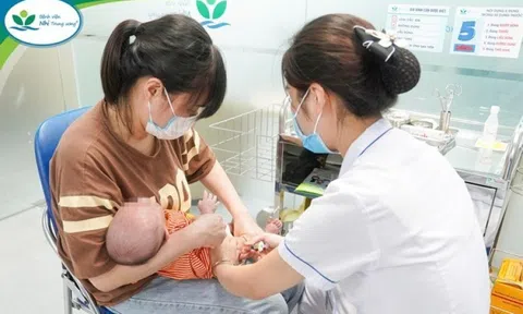 Tăng cường tiêm chủng vaccine và các biện pháp phòng, chống bệnh bại liệt