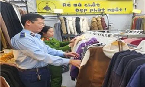 Kiểm tra 5 cơ sở kinh doanh hàng hóa giả mạo nhãn hiệu qua Facebook