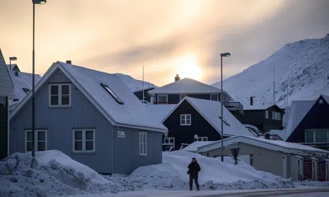 “Phó tướng” của ông Trump cảnh báo châu Âu về Greenland
