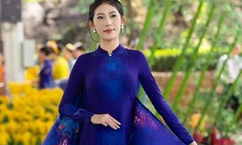 Tôn vinh vẻ đẹp phụ nữ qua bộ sưu tập áo dài “Sắc sen miền di sản”