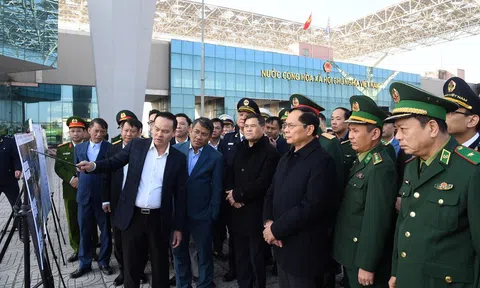 Phó Thủ tướng Bùi Thanh Sơn làm việc với tỉnh Quảng Ninh