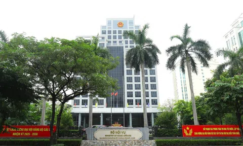 Làm rõ đối tượng không thuộc diện áp dụng Nghị định 154 về tinh giản biên chế