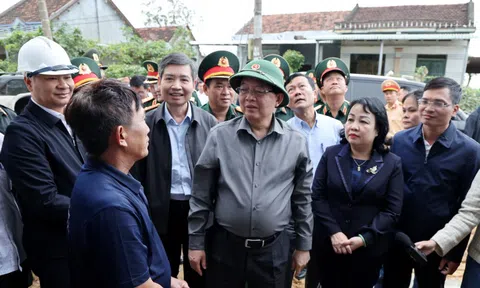 Hoàn thành dứt điểm "Chiến dịch Quang Trung", ổn định đời sống người dân vùng mưa lũ
