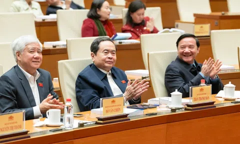 Lấy ý kiến cử tri nơi công tác với 122 nhân sự ứng cử ĐBQH chuyên trách khoá XVI