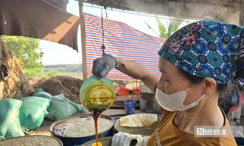 Đỏ lửa ngày đêm, làng mật mía xứ Thanh chật vật vào vụ Tết