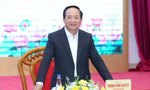 Khơi dậy tinh thần yêu nước, ý chí quyết tâm thực hiện thắng lợi mục tiêu chiến lược trong kỷ nguyên mới