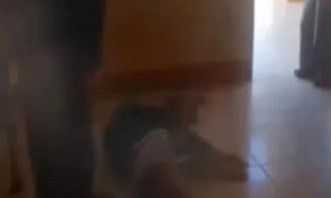 Lào Cai một nữ sinh lớp 6 bị bạn đánh ngay trong phòng học