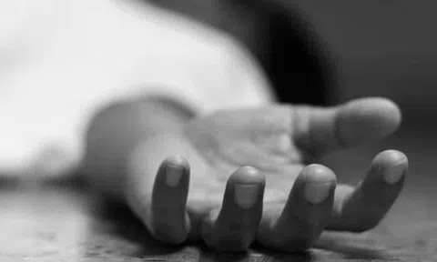 Người phụ nữ 38 tuổi tử vong sau khi đi làm đẹp theo cách “vạn người mê”