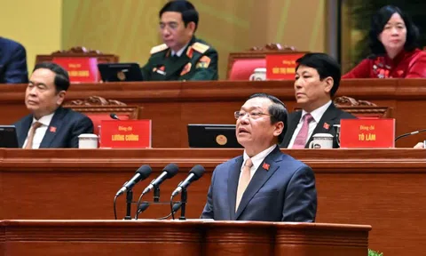 Công tác chính trị, tư tưởng phải 'đi trước mở đường, dẫn dắt và đóng vai trò chủ công'