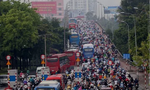 Hơn 11 triệu xe máy phải kiểm định khí thải tại Tp.HCM, người dân cần chuẩn bị gì?