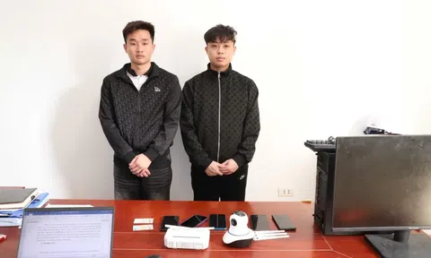 Bắt 2 đối tượng lừa hàng trăm người mua vé xe Tết qua mạng