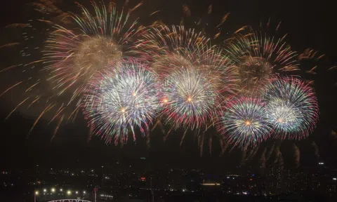 Bắn pháo hoa lớn "chưa từng có" ở Hà Nội tối nay (23/1): Đứng xem vị trí nào đẹp nhất?