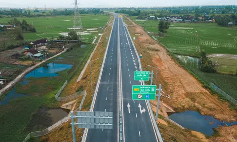Cận cảnh tuyến cao tốc qua Gia Lai hơn 12.400 tỷ đồng, sẵn sàng thông xe dịp Tết