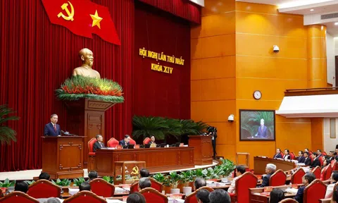 Chỉ thị của Bộ Chính trị về nghiên cứu, học tập, quán triệt, tuyên truyền và triển khai thực hiện Nghị quyết Đại hội XIV của Đảng