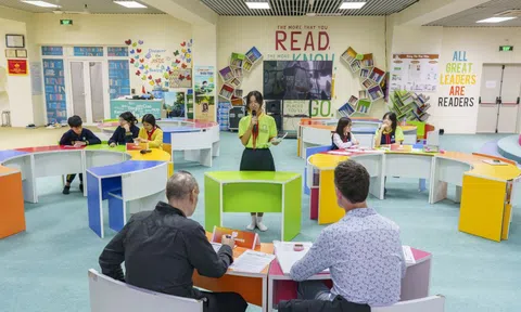 Đưa tiếng Anh thành ngôn ngữ thứ hai trong trường học: Khuyến khích các mô hình xã hội hóa minh bạch