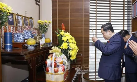 Chủ tịch Quốc hội Trần Thanh Mẫn thăm, tri ân nguyên lãnh đạo Đảng, Nhà nước