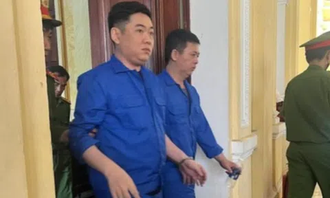 Giám đốc vận chuyển trái phép gần 13.000 tỷ đồng qua biên giới bị phạt 13 năm tù