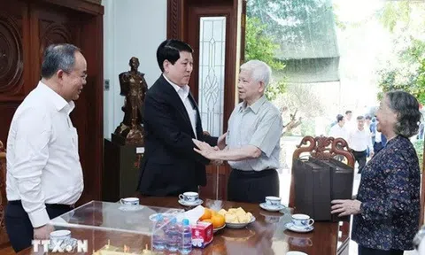 Chủ tịch nước Lương Cường chúc Tết, tri ân các đồng chí nguyên lãnh đạo Đảng, Nhà nước