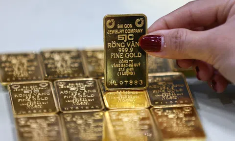 Giá vàng SJC giảm về mốc 166 triệu đồng