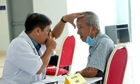 Hoàn thiện căn cứ chính sách, pháp lý để triển khai khám sức khỏe định kỳ miễn phí cho người dân