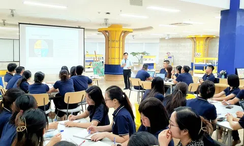 Đổi mới đào tạo giáo viên trong bối cảnh chuyển đổi số và AI