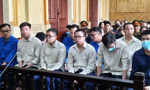 Xét xử nhiều chủ doanh nghiệp buôn lậu