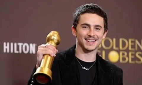 Quả cầu Vàng 2026: Timothée Chalamet lần đầu chạm tượng vàng