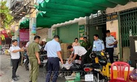 Phát hiện hơn 700 kg thịt, cá không rõ nguồn gốc