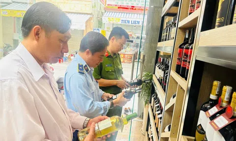 Cần Thơ mở cao điểm chống buôn lậu, gian lận thương mại, bảo vệ thị trường dịp Tết 2026