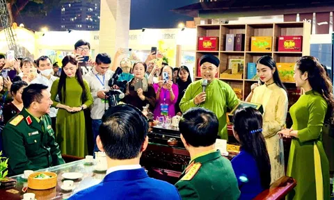 Hành trình đưa trà ra thế giới với niềm kiêu hãnh Việt