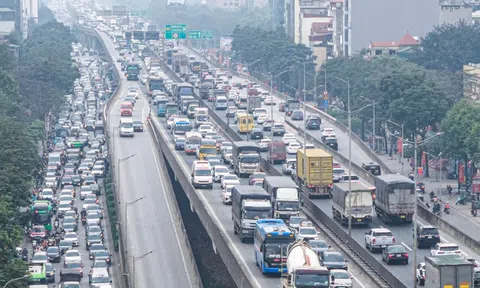 Không để xảy ra ùn tắc kéo dài trên các tuyến đường vào trung tâm Hà Nội, Tp.Hồ Chí Minh