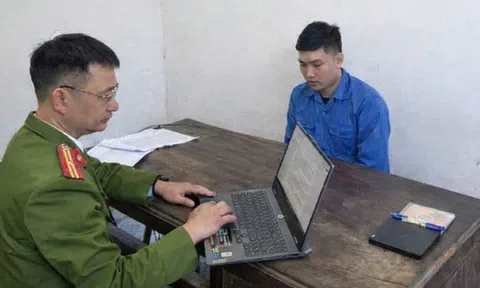 "Nướng" hơn 5 tỷ đồng vào "trò đỏ đen", người đàn ông bị khởi tố