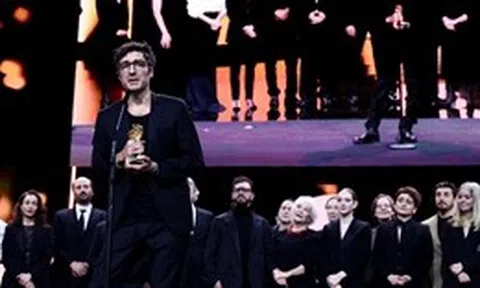 Bộ phim 'Gelbe Briefe' giành giải Gấu Vàng