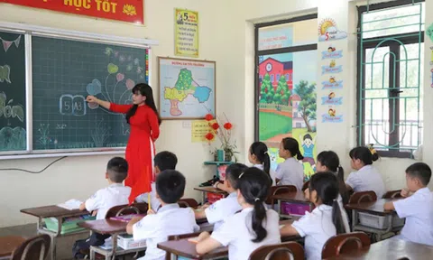 Bộ GD&ĐT ban hành quy định mới về chế độ làm việc với giáo viên