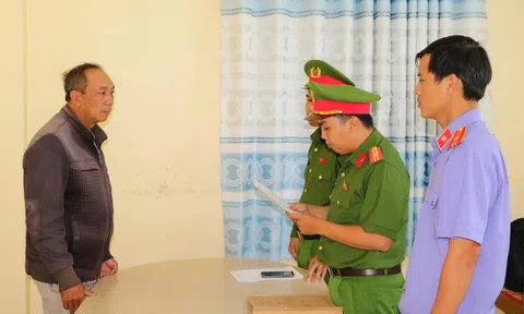 Sản xuất cà phê giả, người đàn ông bị khởi tố