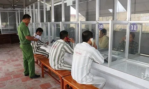 Bộ Công an đề xuất phạm nhân được gọi video call, nhận tiền gửi từ người thân qua mã QR