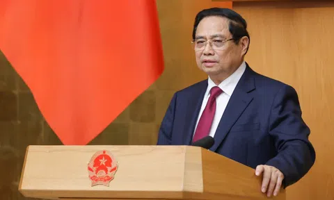 Thủ tướng: Xây dựng luật phải phân cấp, phân quyền tối đa và cắt giảm mọi thủ tục rườm rà