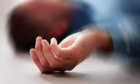 Sau chầu nhậu, người đàn ông 30 tuổi suýt mất mạng vì dùng thuốc đau răng theo cách khó tin