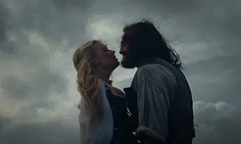 Phim 'Đồi gió hú' thổi bùng 'cơn sốt Bronte'