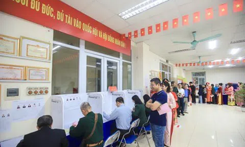 Hà Nội: Hơn 1 triệu cử tri đã đi bầu cử trước 9 giờ sáng