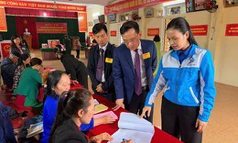 Bí thư Tỉnh đoàn Hà Tĩnh trở thành đại biểu trẻ nhất trúng cử đại biểu HĐND tỉnh