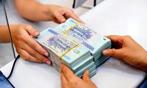 Hộ kinh doanh tính thuế thế nào nếu doanh thu 2026 khác với nhóm nộp thuế năm 2025?