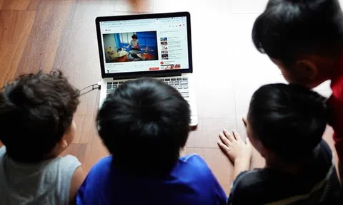 Bảo vệ, thúc đẩy trẻ em phát triển lành mạnh, tích cực trên môi trường mạng