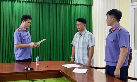 Vụ nữ sinh tử vong ở Vĩnh Long: Khởi tố 2 nguyên cán bộ công an