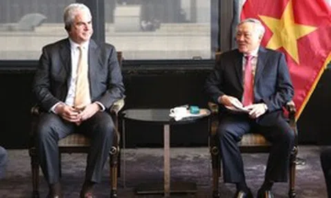 Chính phủ Việt Nam luôn đồng hành và lắng nghe các nhà đầu tư