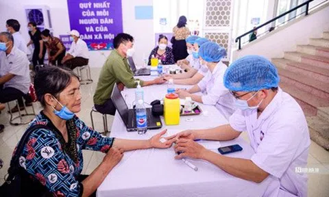 Đề xuất khám sức khỏe định kỳ miễn phí cho người nghèo, mắc bệnh mạn tính