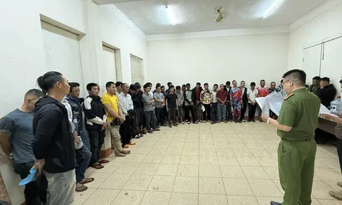 Triệt xóa sới bạc núp bóng chiêu trò "câu cá trao thưởng", tạm giữ 40 đối tượng