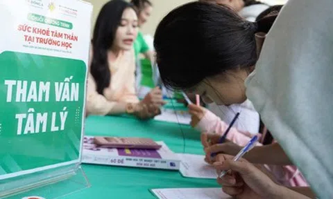 "Nếu không rực rỡ thì sao?" - Câu hỏi nhỏ chạm vào áp lực lớn của học sinh