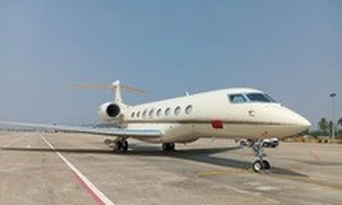 Máy bay chở tỉ phú Bill Gates vừa rời khỏi Đà Nẵng